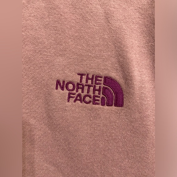 2/$20🌸 North Face Mockneck - Picture 4 of 4
